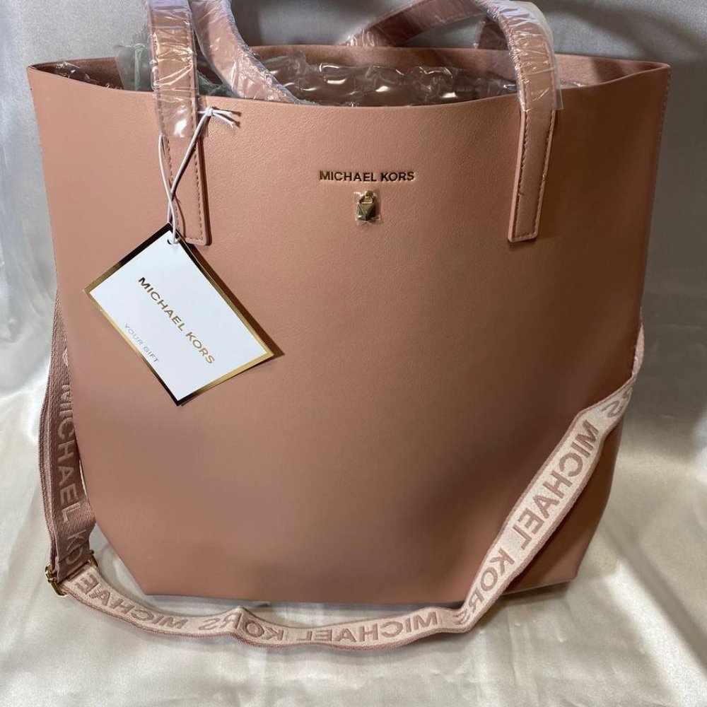 MICHAEL KORS Tote in Blush - Picture 11 of 11